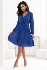 313-18 ISABELLE Elegant pleated dress with a neckline and long sleeves - cornflower blue-4