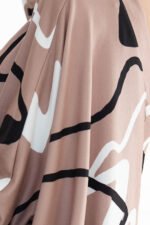 402-8 Batwing sleeveless comfortable dress with a neckline - beige with a black and white pattern-8