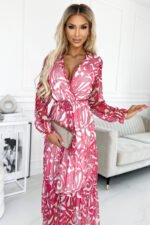 476-1 ENRICA Dress with a neckline and long sleeves - PINK WAVES - mesh-3