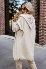629-1 Comfortable oversized cardigan with a hood and a stylish patch - beige-3