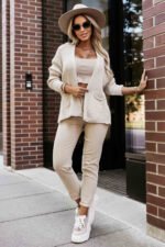 630-1 Warm cardigan with pockets and cuffs on the sleeves - beige-4