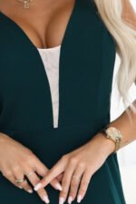 648-1 A fashionable, figure-flattering maxi dress with a leg slit - bottle green-6
