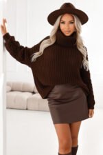 650-1 Warm and chunky oversized turtleneck with wide sleeves - chocolate-5