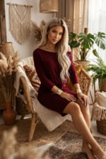 13-174 Sporty midi dress with pockets and a waist tie - burgundy-5